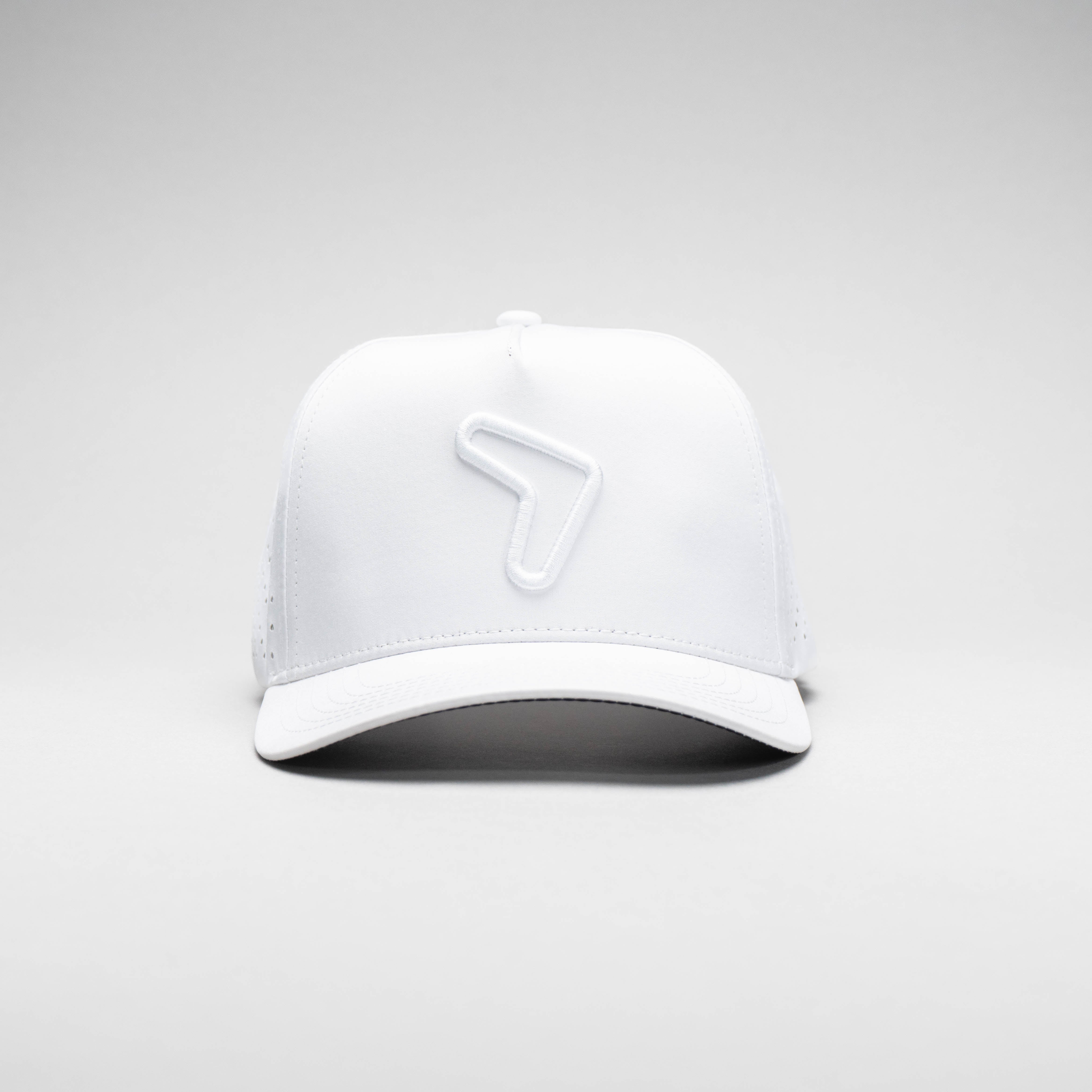 White-panorama-hat