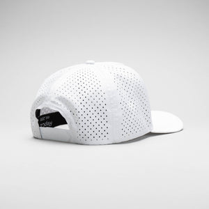 White-panorama-hat